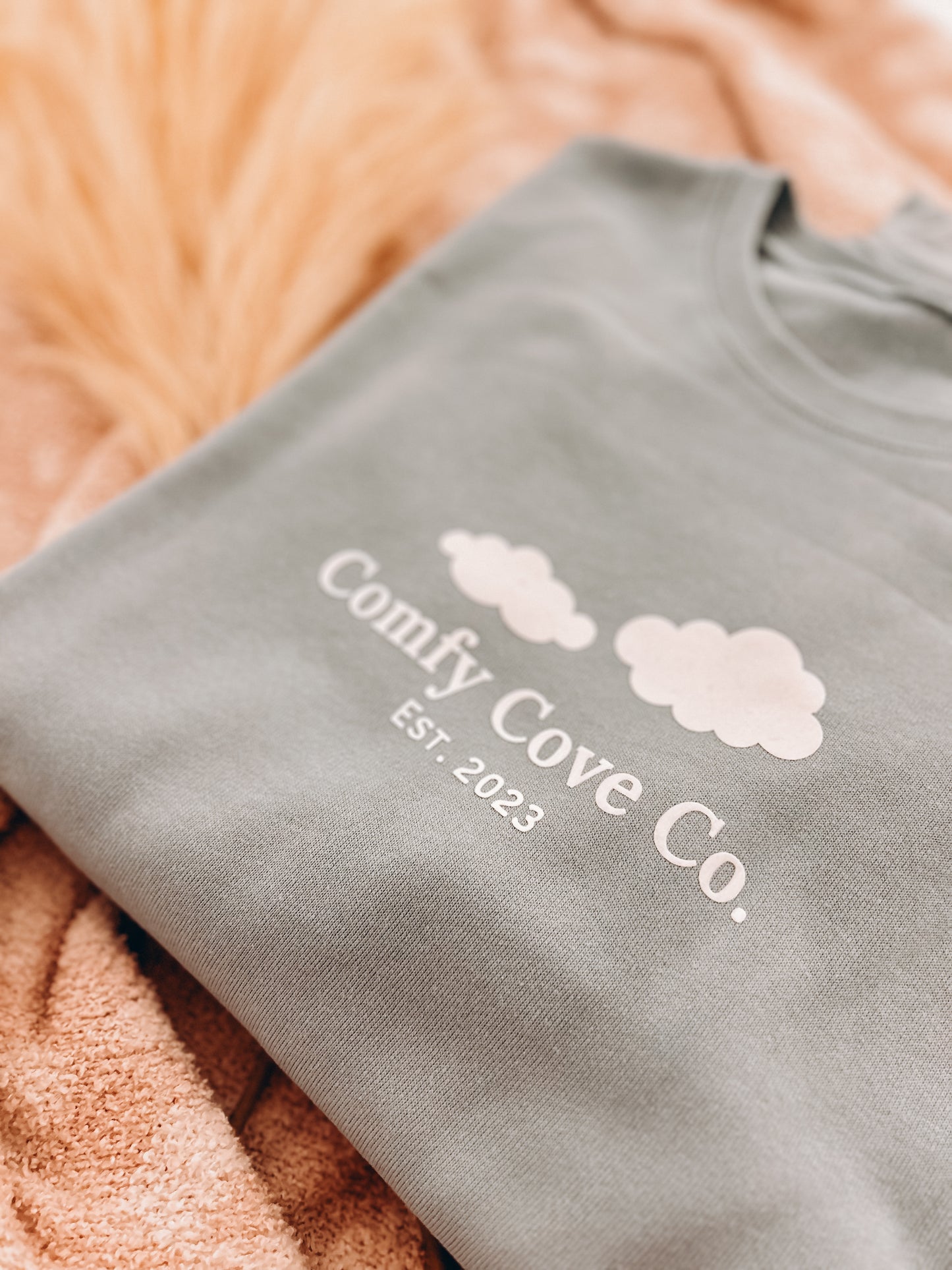 Comfy Cove Co. Crewneck