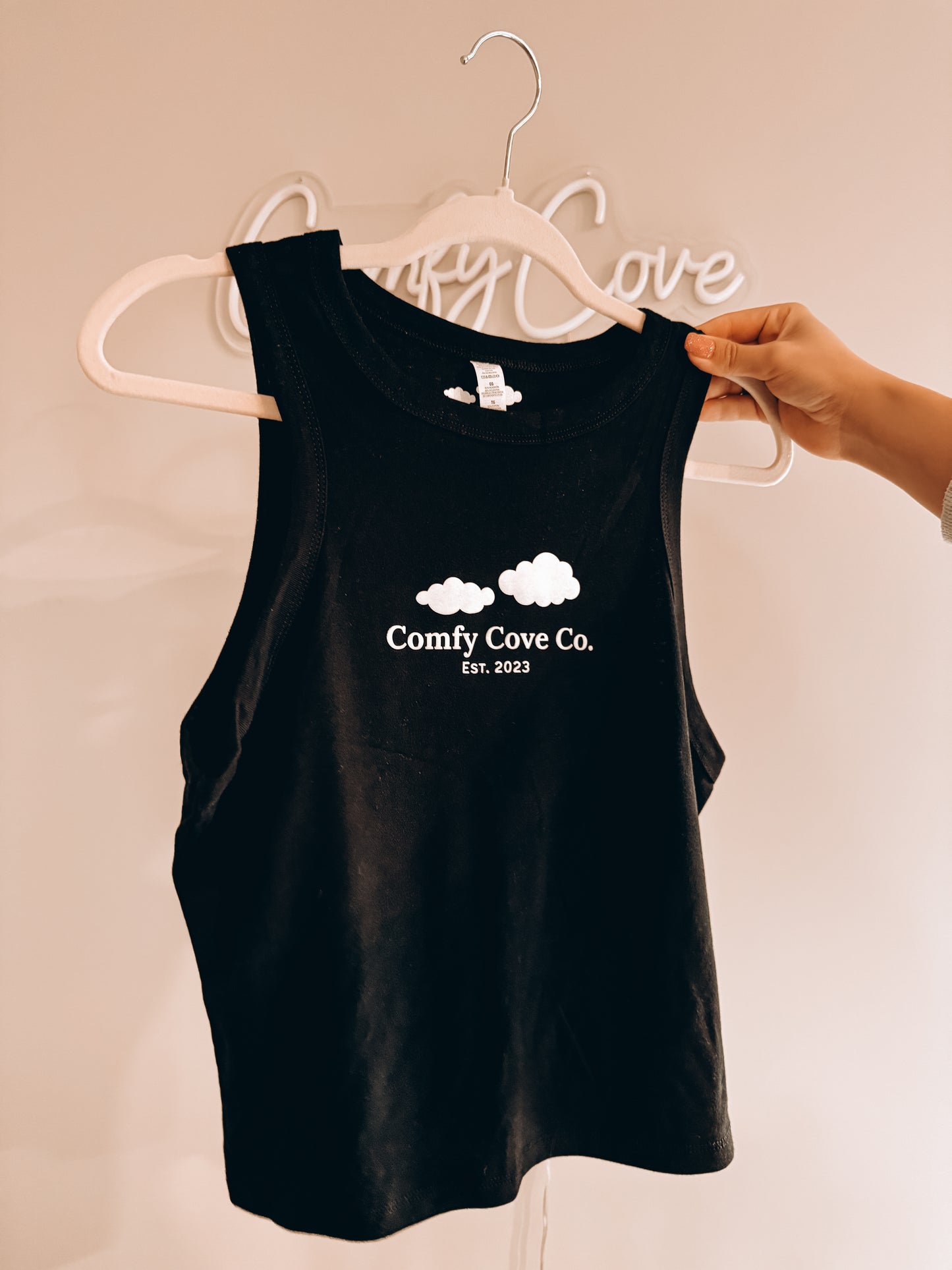 Comfy Cove Co. Crop