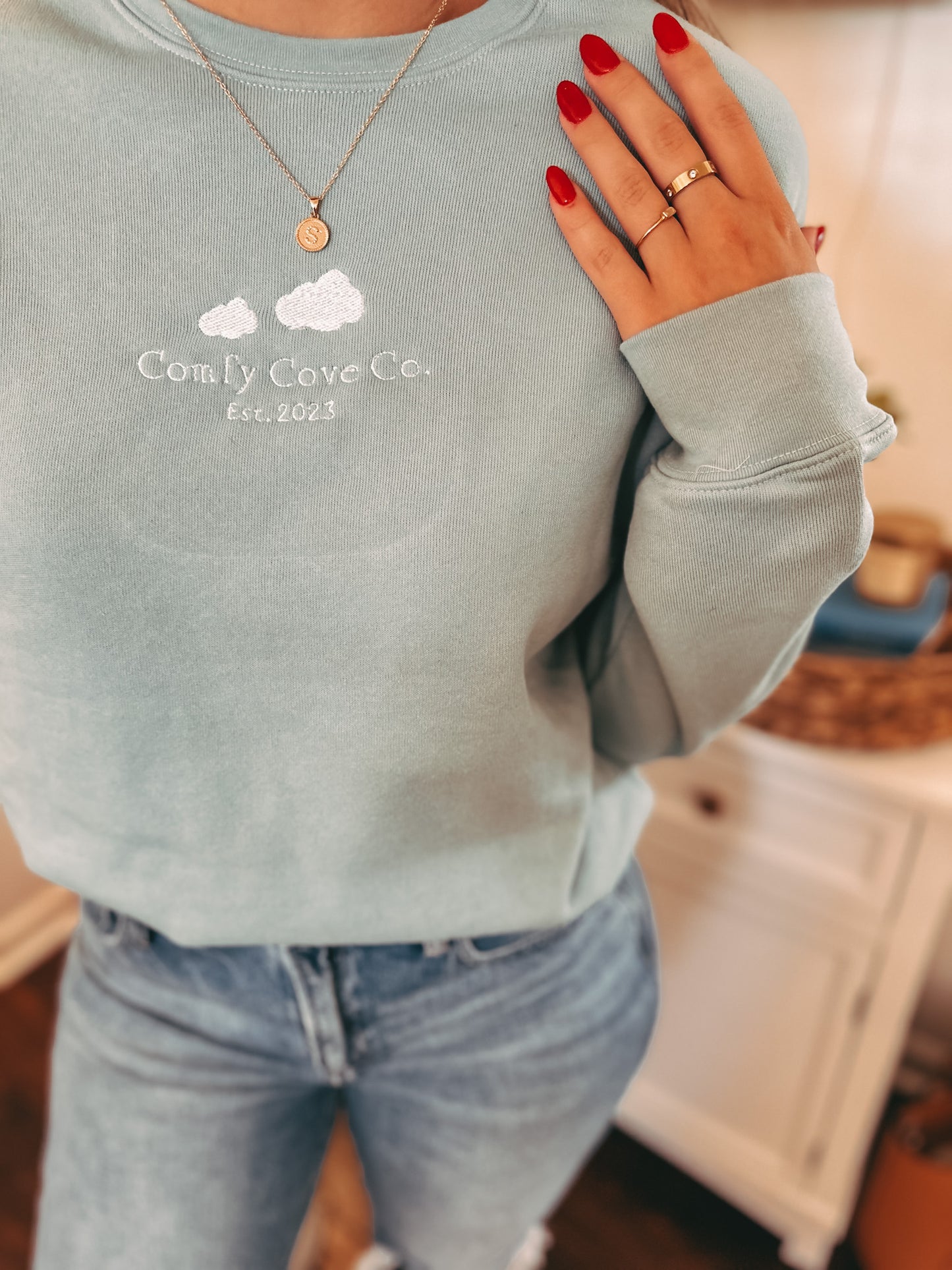 Comfy Cove Co. Crewneck